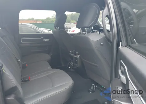 2019 Ram 2500 Big Horn 4X4 6'4 Box from USA, damaged, VIN 3C6UR5DL9KG534502